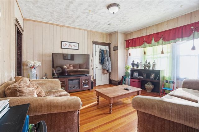 183 Byfield Street, Providence, RI 02905