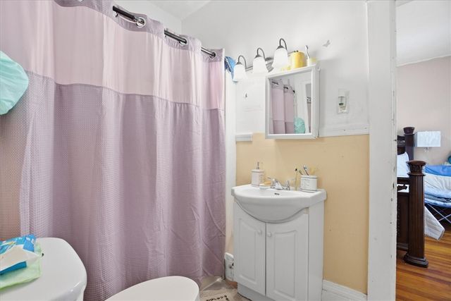 183 Byfield Street, Providence, RI 02905