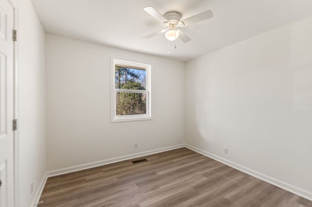 1029 Granada Rd, Ashland City, TN 37015