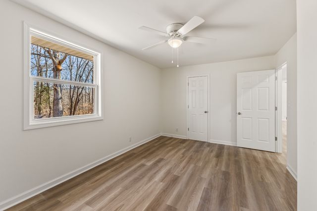 1029 Granada Rd, Ashland City, TN 37015