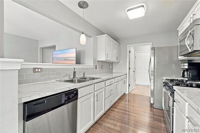 35 Cumberland Street, Lancaster, NY 14086