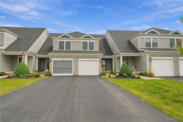 35 Cumberland Street, Lancaster, NY 14086