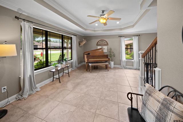 155 Fairway Dr, Bullard, TX 75757