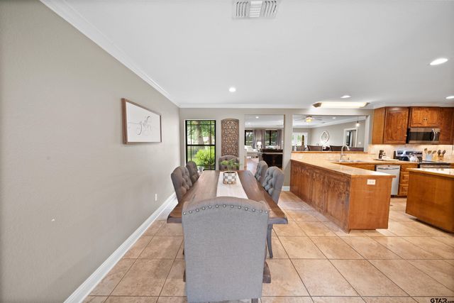 155 Fairway Dr, Bullard, TX 75757