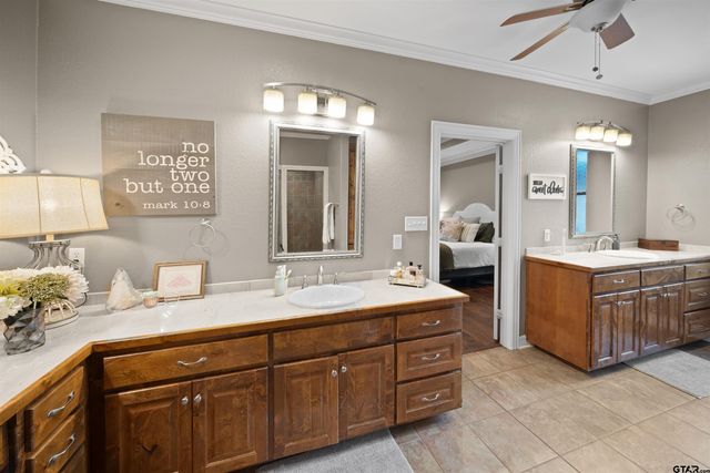 155 Fairway Dr, Bullard, TX 75757