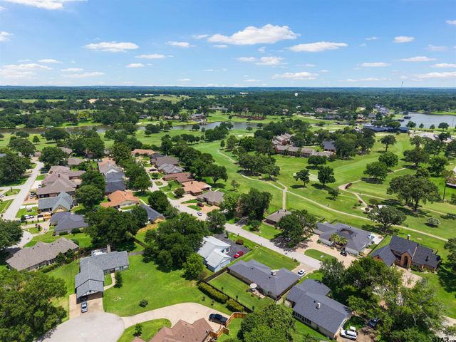 155 Fairway Dr, Bullard, TX 75757