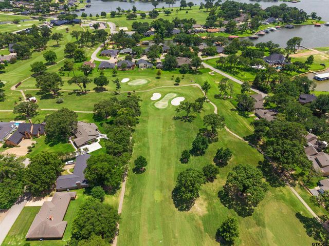 155 Fairway Dr, Bullard, TX 75757