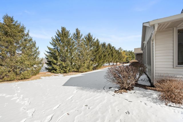 1755 Brock Circle, Sycamore, IL 60178