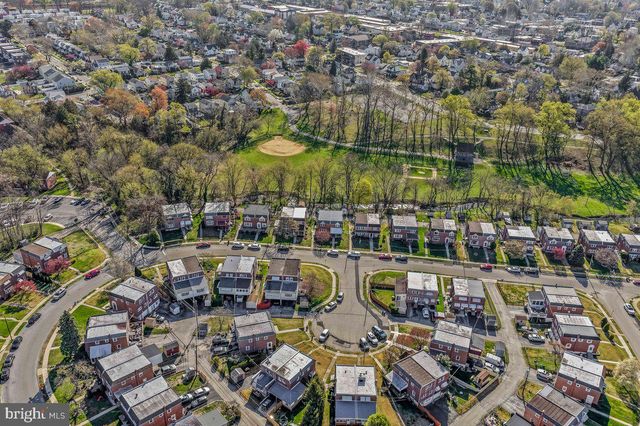 114 LAKEVIEW DR, Ridley Park, PA 19078