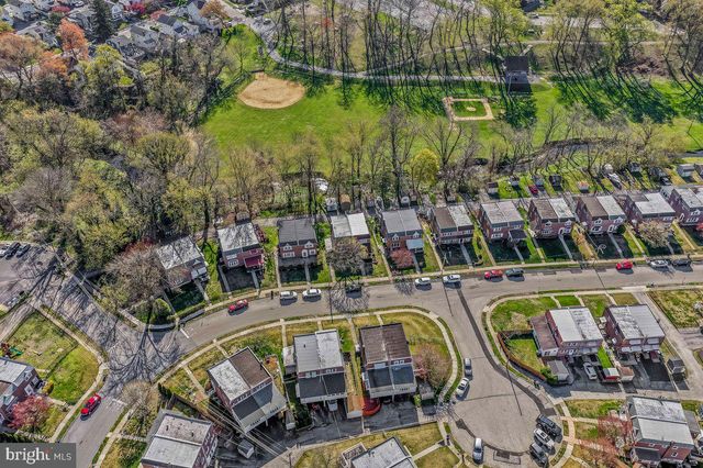 114 LAKEVIEW DR, Ridley Park, PA 19078