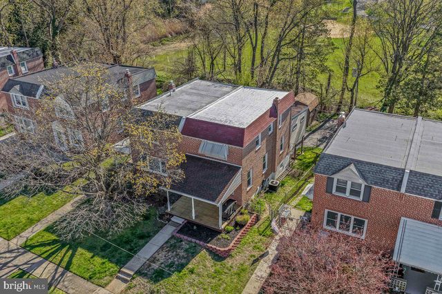 114 LAKEVIEW DR, Ridley Park, PA 19078