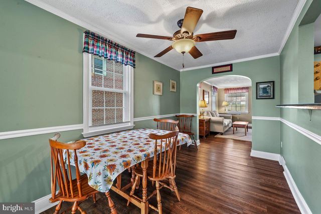 114 LAKEVIEW DR, Ridley Park, PA 19078