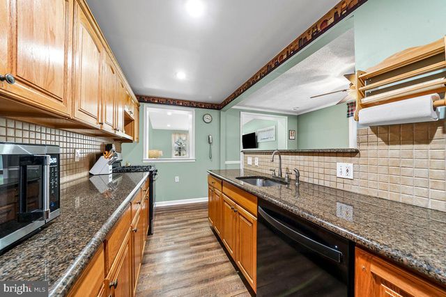 114 LAKEVIEW DR, Ridley Park, PA 19078