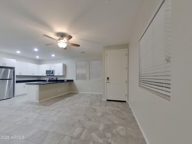 12563 W GENTLE RAIN Road, Peoria, AZ 85383