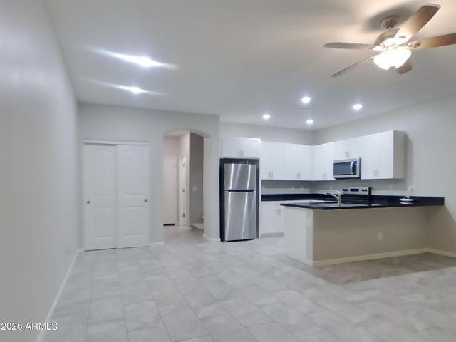 12563 W GENTLE RAIN Road, Peoria, AZ 85383