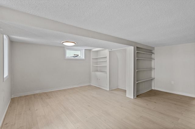 326 Faversham, Willernie, MN 55090