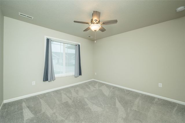 5817 SE 22nd Court, Des Moines, IA 50320