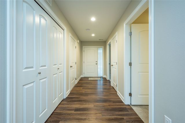 5817 SE 22nd Court, Des Moines, IA 50320