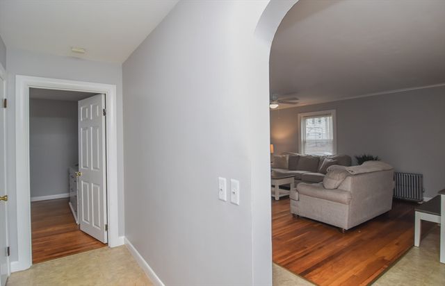 2 Lamb St, Attleboro, MA 02703