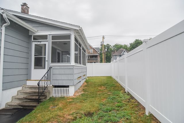 2 Lamb St, Attleboro, MA 02703
