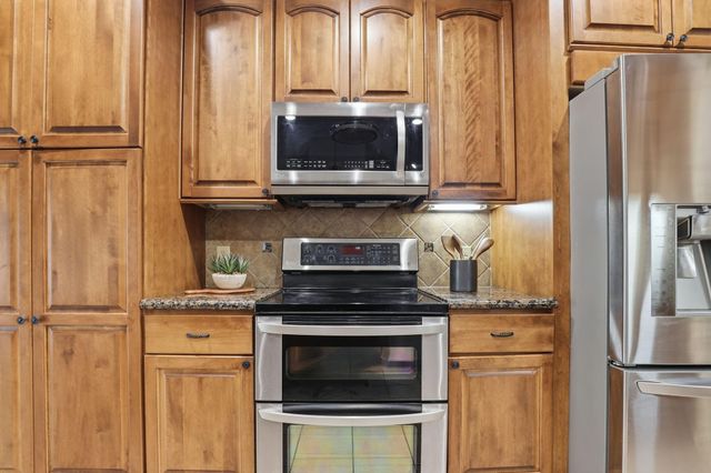 22914 Bramblevine Drive, Magnolia, TX 77355