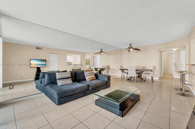 4647 NW 97th Pl 151, Doral, FL 33178