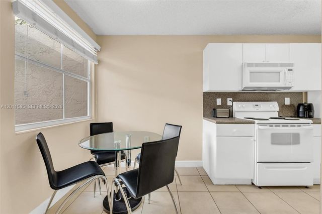 4647 NW 97th Pl 151, Doral, FL 33178
