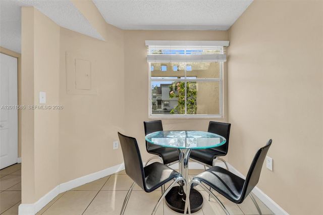 4647 NW 97th Pl 151, Doral, FL 33178