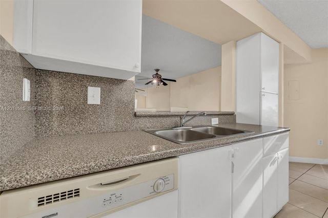 4647 NW 97th Pl 151, Doral, FL 33178