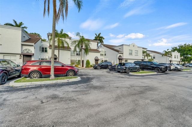 4647 NW 97th Pl 151, Doral, FL 33178