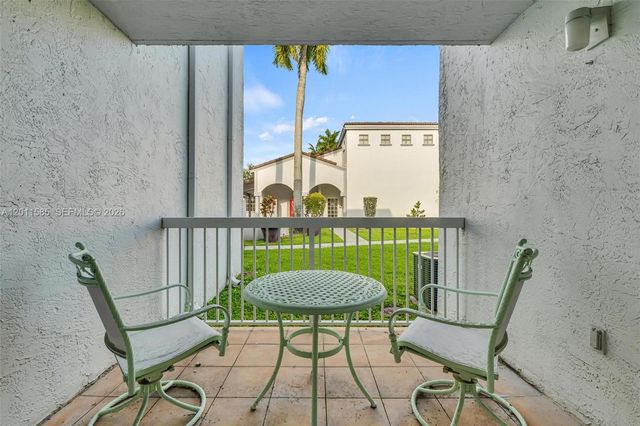 4647 NW 97th Pl 151, Doral, FL 33178