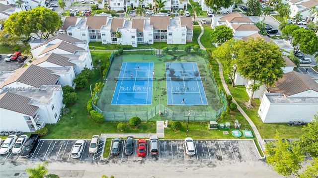 4647 NW 97th Pl 151, Doral, FL 33178