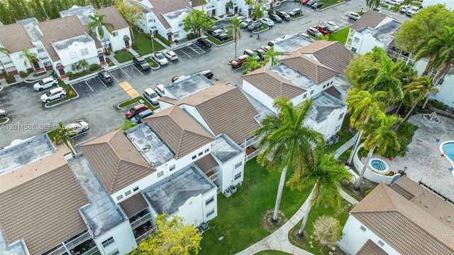 4647 NW 97th Pl 151, Doral, FL 33178