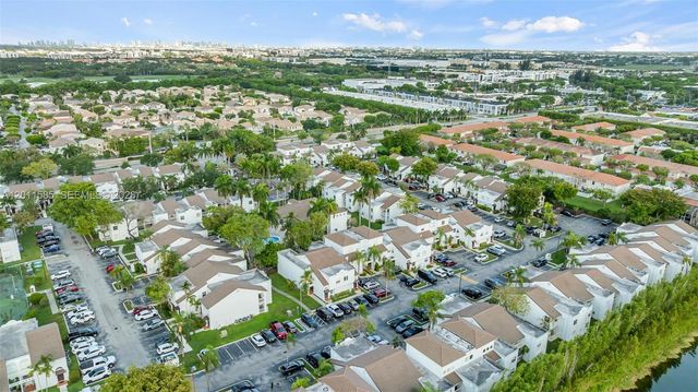 4647 NW 97th Pl 151, Doral, FL 33178