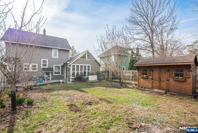 14 Burnside Street, Montclair, NJ 07043