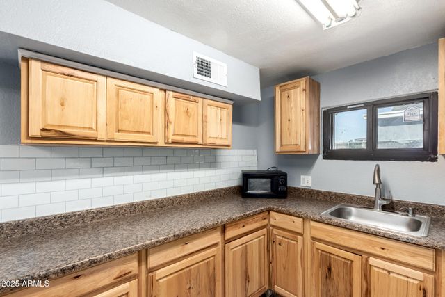 1920 W TONTO Street 1, Phoenix, AZ 85009