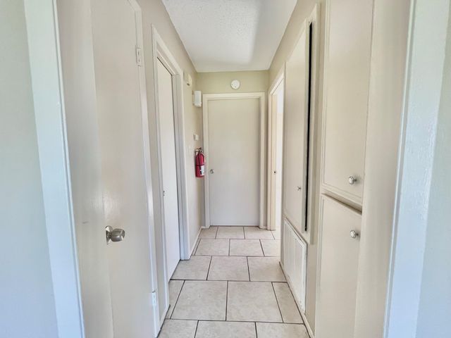 3021 Sycamore Avenue 10, Bay City, TX 77414