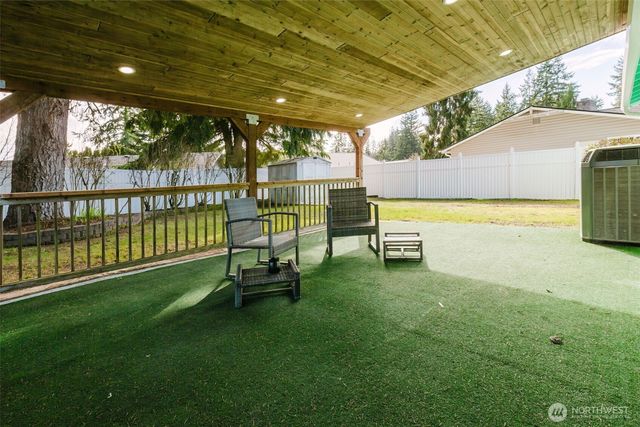 2421 Lodgepole Drive SE, Port Orchard, WA 98366