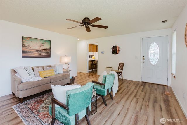 2421 Lodgepole Drive SE, Port Orchard, WA 98366