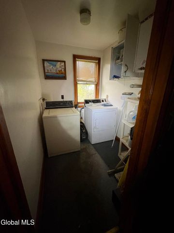 1833 Avenue A, Schenectady, NY 12308