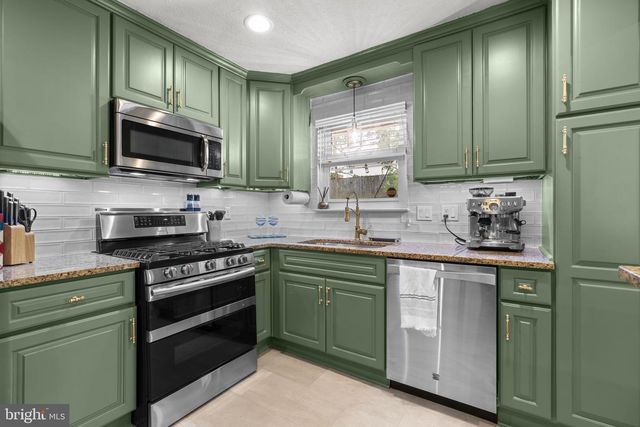 6174 FAIRBOURNE CT, Hanover, MD 21076