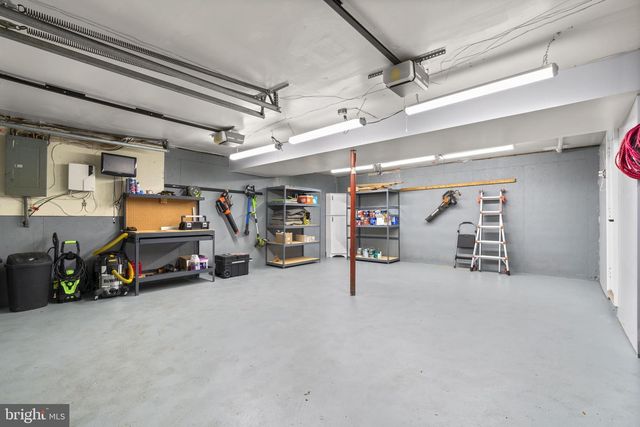 6174 FAIRBOURNE CT, Hanover, MD 21076
