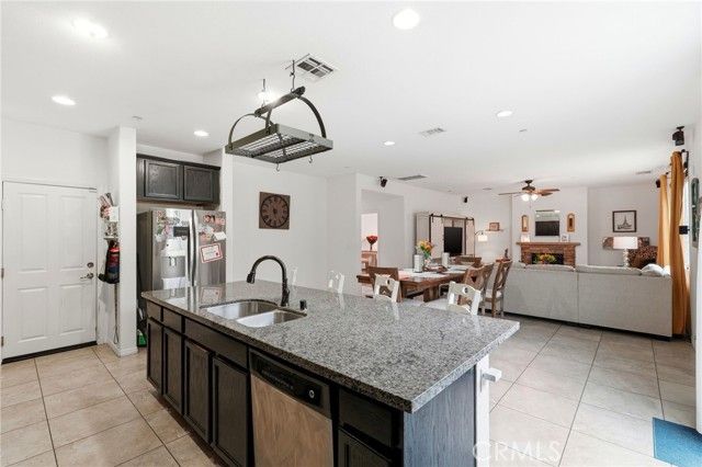 18332 Cayenne, San Bernardino, CA 92407