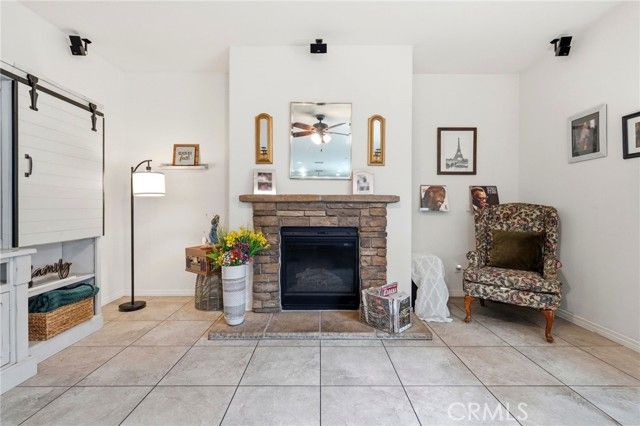 18332 Cayenne, San Bernardino, CA 92407