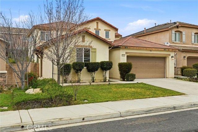 18332 Cayenne, San Bernardino, CA 92407