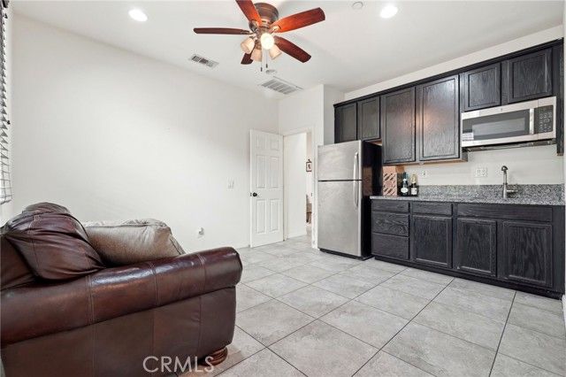 18332 Cayenne, San Bernardino, CA 92407