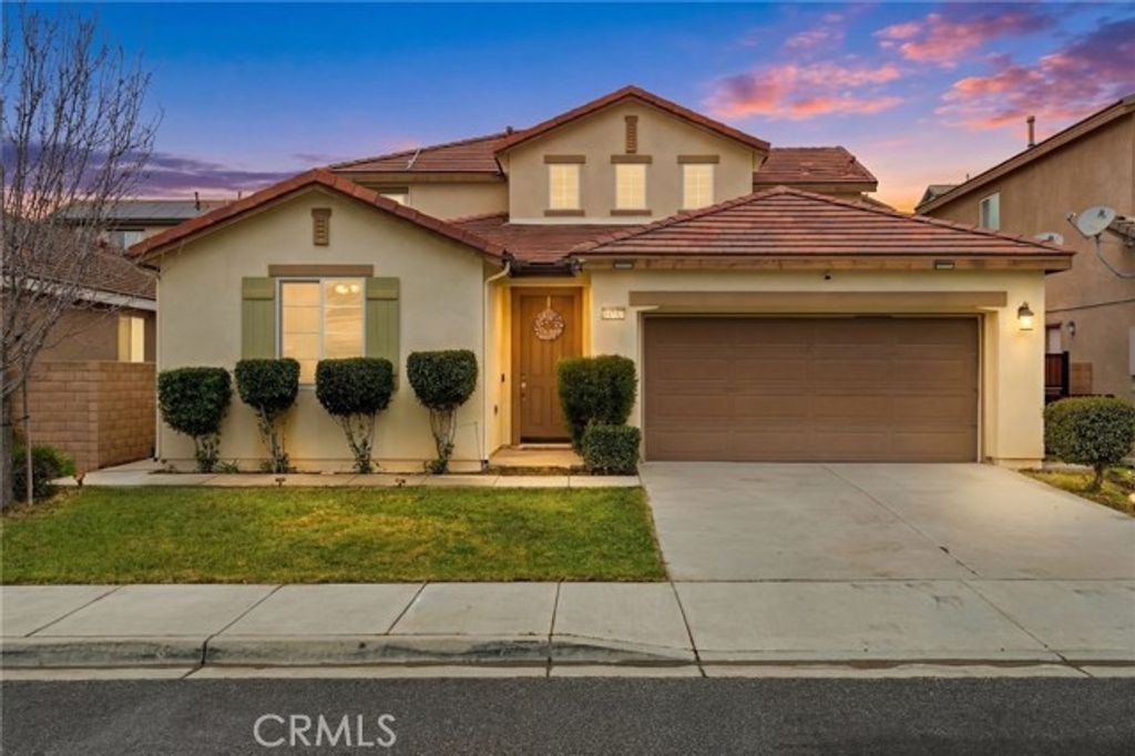 18332 Cayenne, San Bernardino, CA 92407