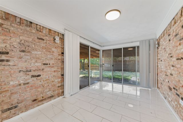 5710 Meadowick Lane, Dallas, TX 75227