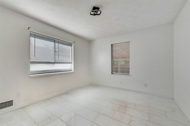 5710 Meadowick Lane, Dallas, TX 75227