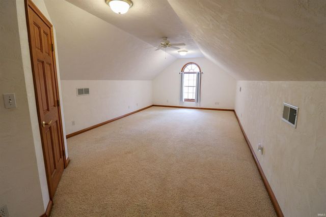 2577 E 600 S, Huntingburg, IN 47542